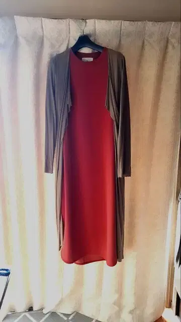 [야마다야] 슬리브리스 롱 원피스 & 롱 긴팔 가디건 2종 세트