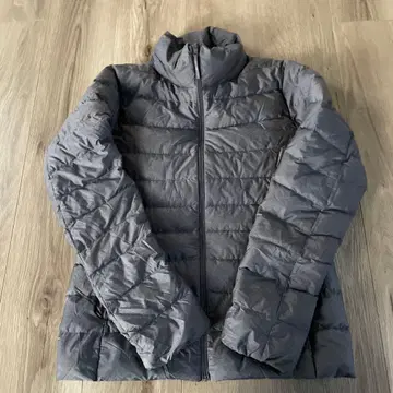 UNIQLO 울트라 라이트 다운 M 사이즈