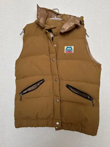 MOUNTAIN EQUIPMENT 다운 베스트 모자 탈부착 가능!