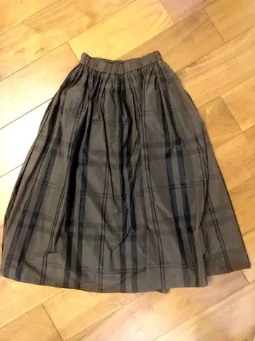 미사용 택 포함 UNITED ARROWS 모카 타프타 체크 스커트 80