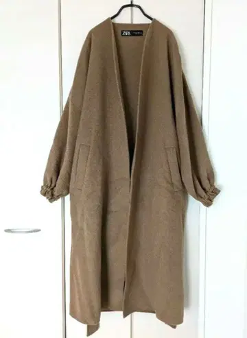 ZARA 브라운 롱 가운 코트