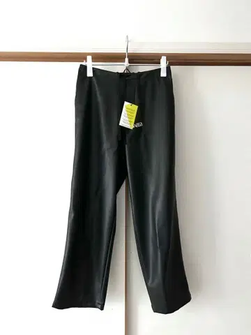 awasa 인조 가죽 오버 팬츠 사이즈 1