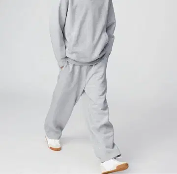 미사용 새상품 유니클로 C 맨투맨 와이드 팬츠