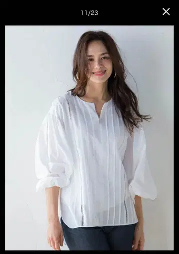 비아지오 블루 화이트 컨디션 최상 벌룬 슬리브 셔츠