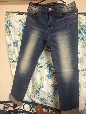 Red Pepper 자수 데님 팬츠