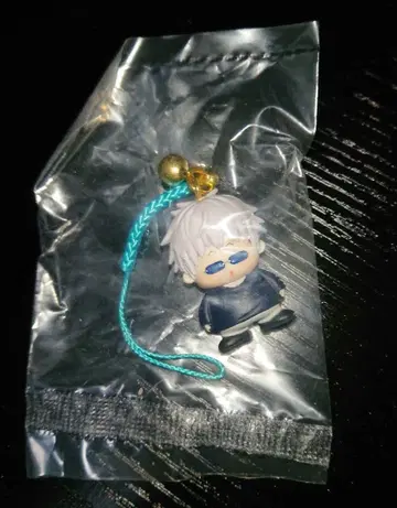 [ 익명 배송 ] 주술회전 가챠가챠 족쇄 스트랩 고죠