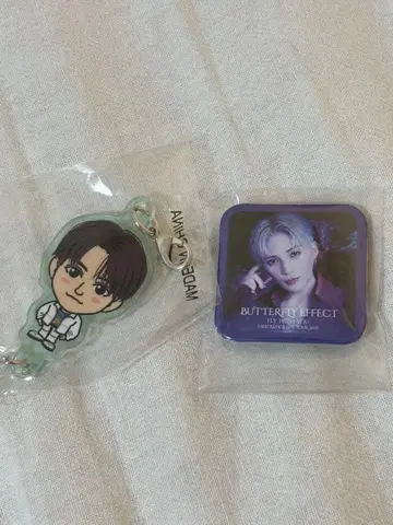 야기 유세이 키링과 캔뱃지 세트