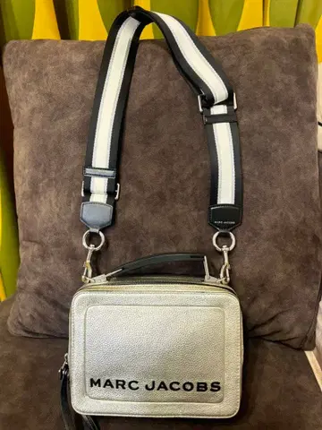 마크제이콥스 숄더 스트랩