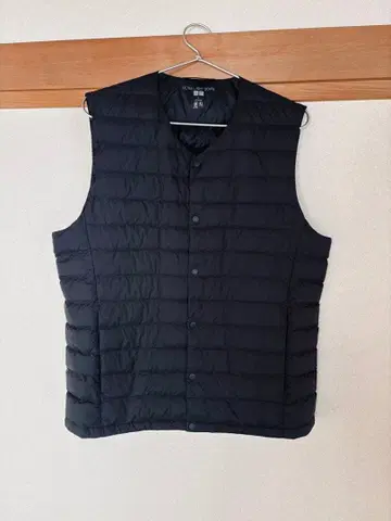 울트라 라이트 다운 베스트 L 블랙