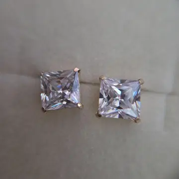 K10YG 지르코니아 귀걸이