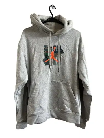 언디피티드 조던 후드티