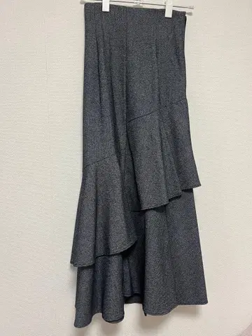 질 바이 질 스튜어트 플레어 롱 스커트