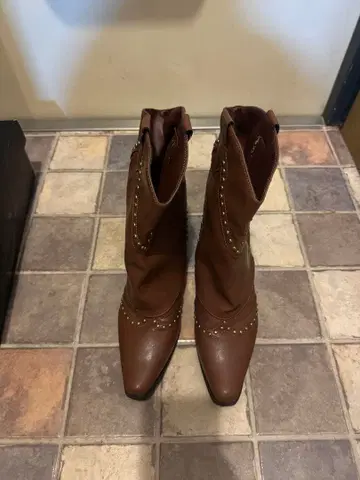 웨스턴 숏부츠 브라운