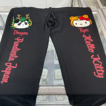 ( 8 ) Hello Kitty 팬디에스타 조거 팬츠 블랙