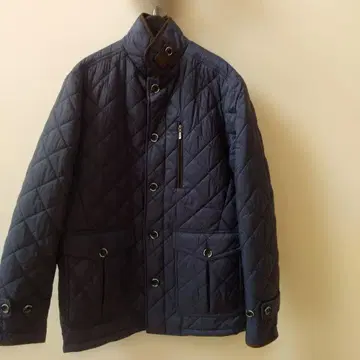 시착만 한 TOROY 네이비 퀼팅 자켓
