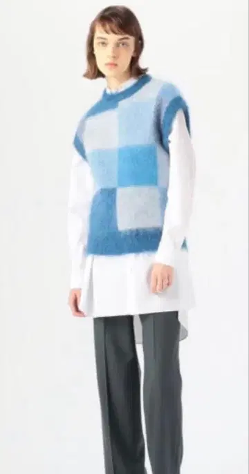 [새상품급] MACPHEE 모헤어 자카드 크루넥 베스트