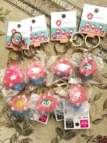 산리오 미야쿠미야쿠 만박 키링 클리어