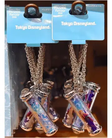 [택 포함 새상품] 디즈니 리조트 백참 안나 만화경 키체인