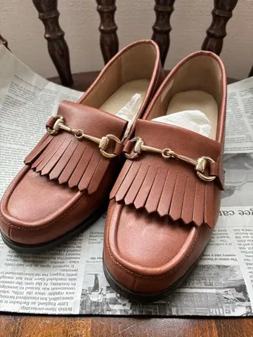 REGAL 프린지 비트 로퍼