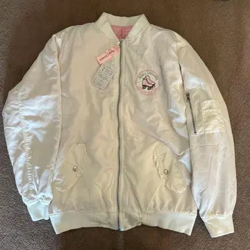 새상품 허니시나몬 프릴 블루종 점퍼 아우터 정가 18000엔