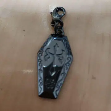 KAMIJO 관 모양 키링 Symphony of Vampires