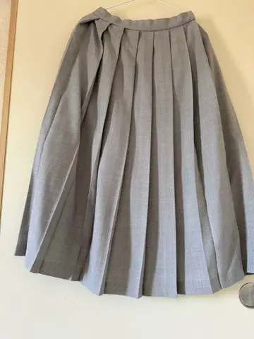 MACKINTOSH PHILOSOPHY 그레이 플리츠 스커트