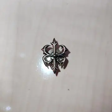 KAMIJO 플로럴 디자인 배지 금속제