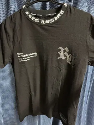 아담스 저글러 T셔츠