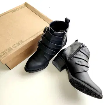 미사용 새상품 버클 앵클부츠 M 사이즈 23cm