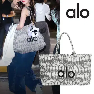 정품 alo 미사용 새상품 aloyoga 타이다이 패턴의 대용량 토트백