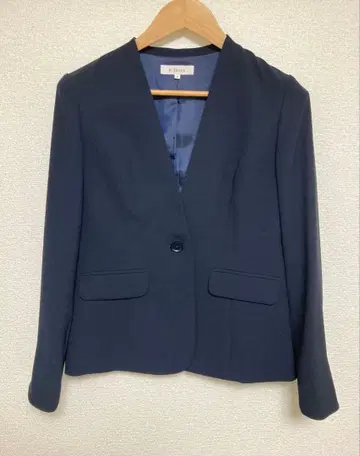 도쿄 소와르 리판네 네이비 자켓