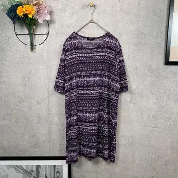 [ 새상품급 ] Refinar 티셔츠 반팔 롱 기장 M 퍼플 꽃무늬