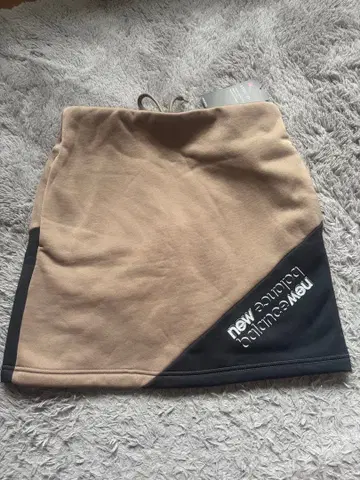 골프 스커트 뉴발란스 새상품