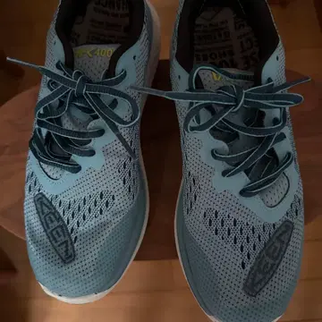 Keen 러닝화 라이트 블루