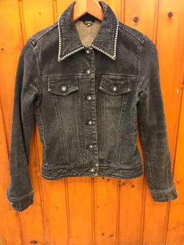 스터드 장식 다크 데님 자켓 s 사이즈