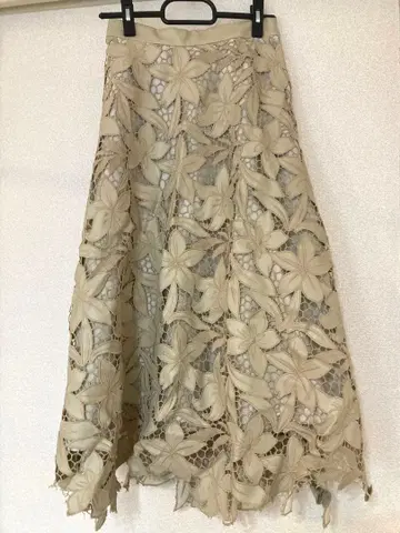 noela 플라워 레이스 롱 스커트