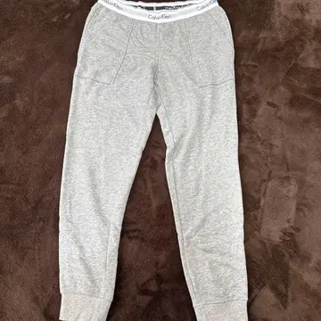 Calvin Klein 그레이 조거 팬츠 M