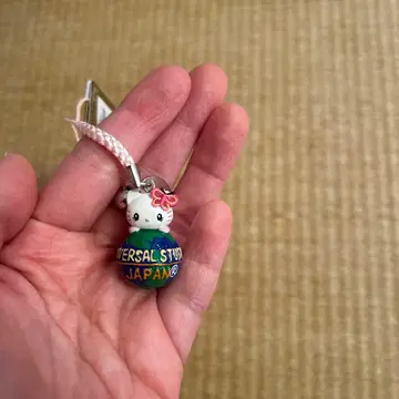 유니버셜 한정판 키티 스트랩