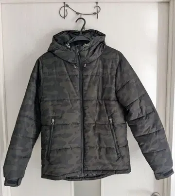 카모 패턴 패딩 자켓 후드 부착 남성용 M 사이즈