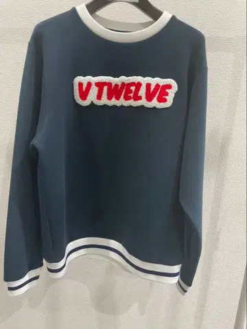 V TWELVE V12 네이비 트레이닝복