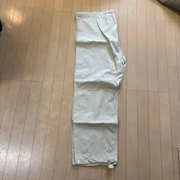 화이트 스트레이트 스노우 카모 팬츠 사이즈 48