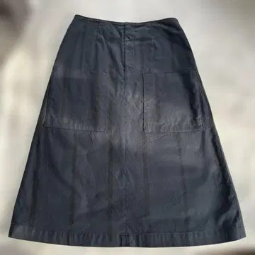 GALERIE VIE 네이비 스트라이프 패턴 플레어 스커트 큰 포켓 부착