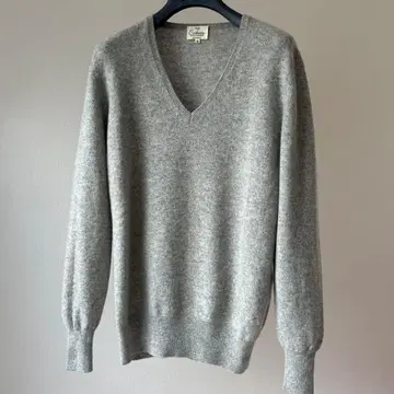 23구 캐시미어 100% 클래식 디자인 그레이 V넥 스웨터 38호