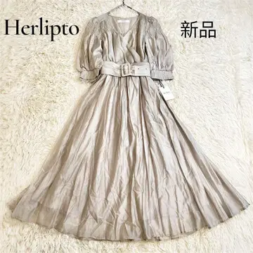 택 포함 새상품 하립투 Airy Volume Sleeve Dress