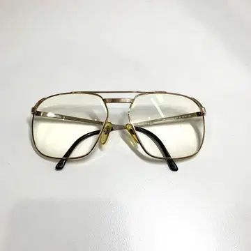 던힐 안경 프레임 골드 도수 있음