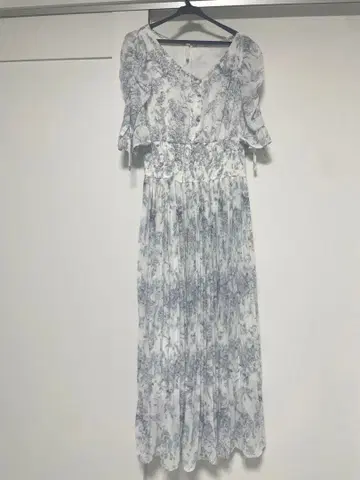 꽃무늬 프릴 소매 맥시 드레스