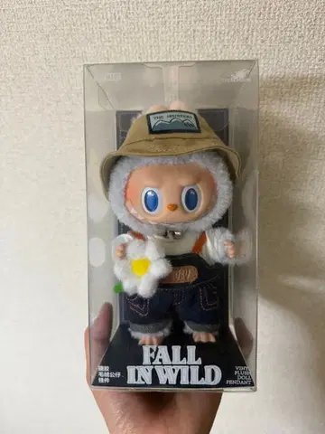 POP MART FALL IN WILD 러브브 정품 선착순