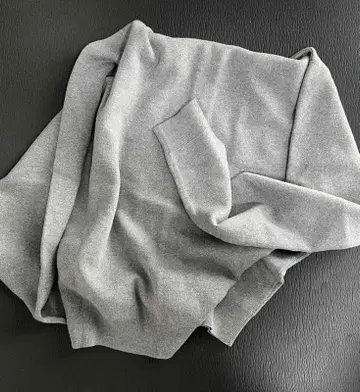 그레이 니트 치이본 님