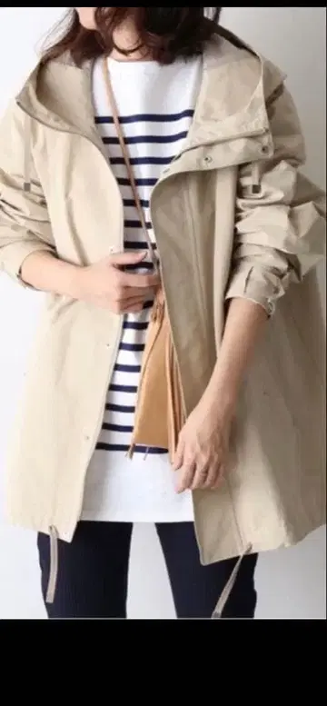 FRAMeWORK C/PE 후드 미들 블루종 2020SS 38