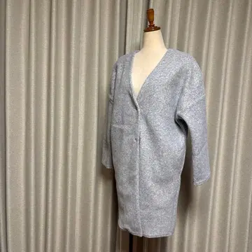 그레이 V넥 코트